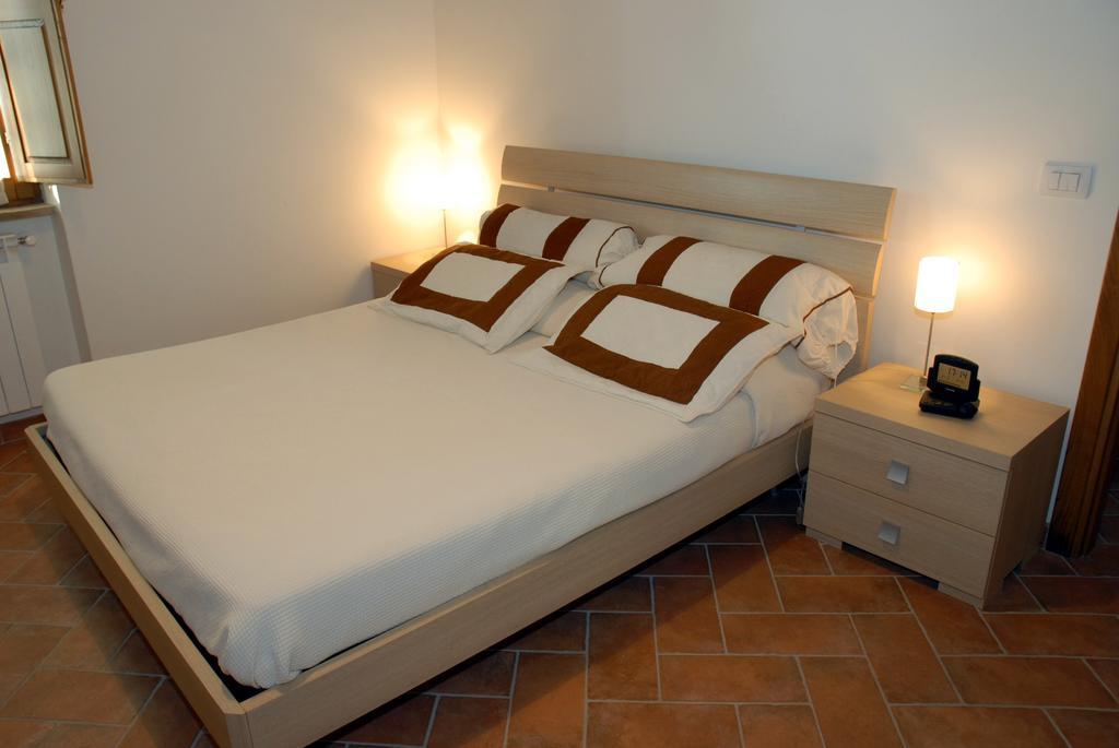 Casa Marta Villa Pitigliano Szoba fotó